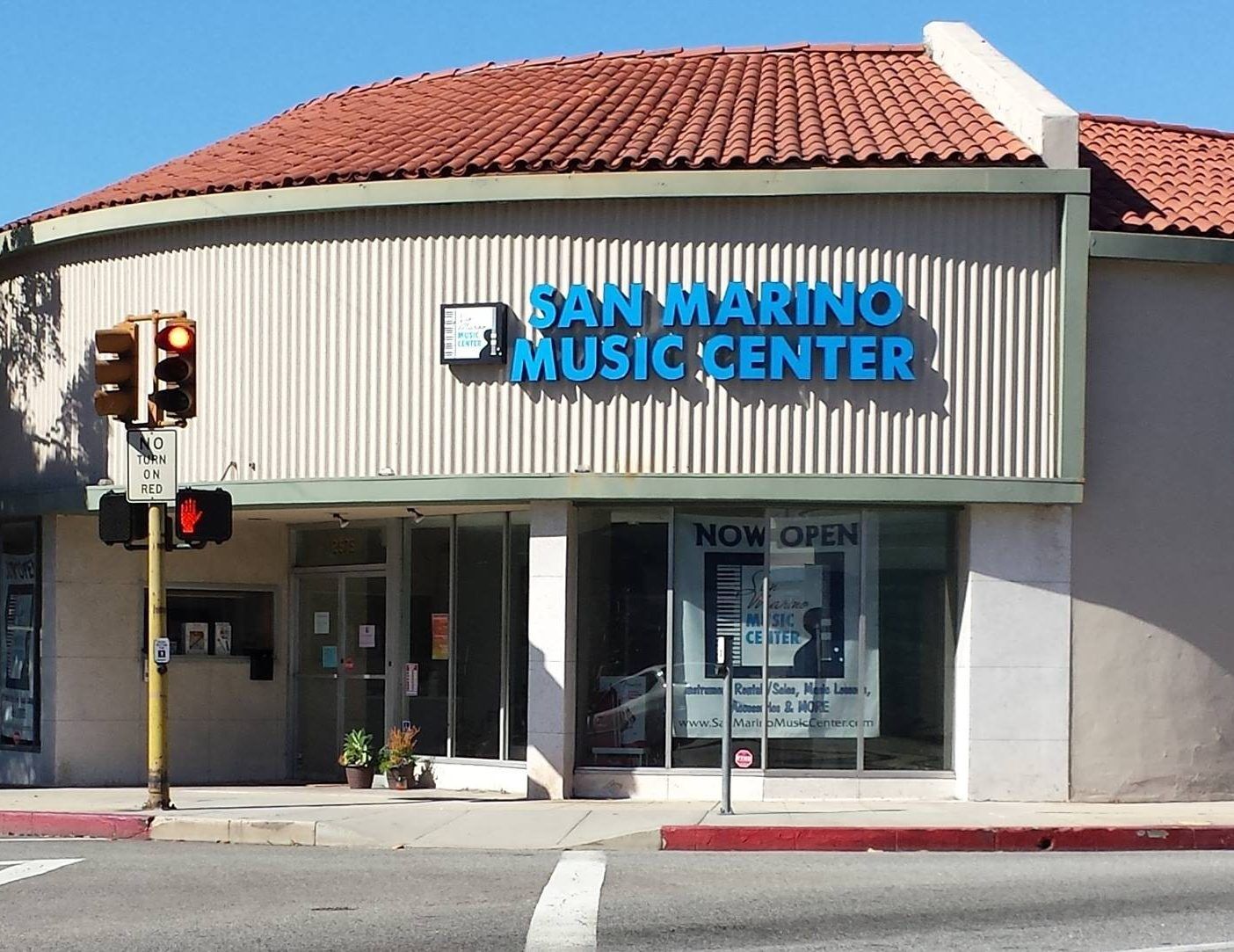 Street view of San Marino Music Center located at 2575 Mission St. 